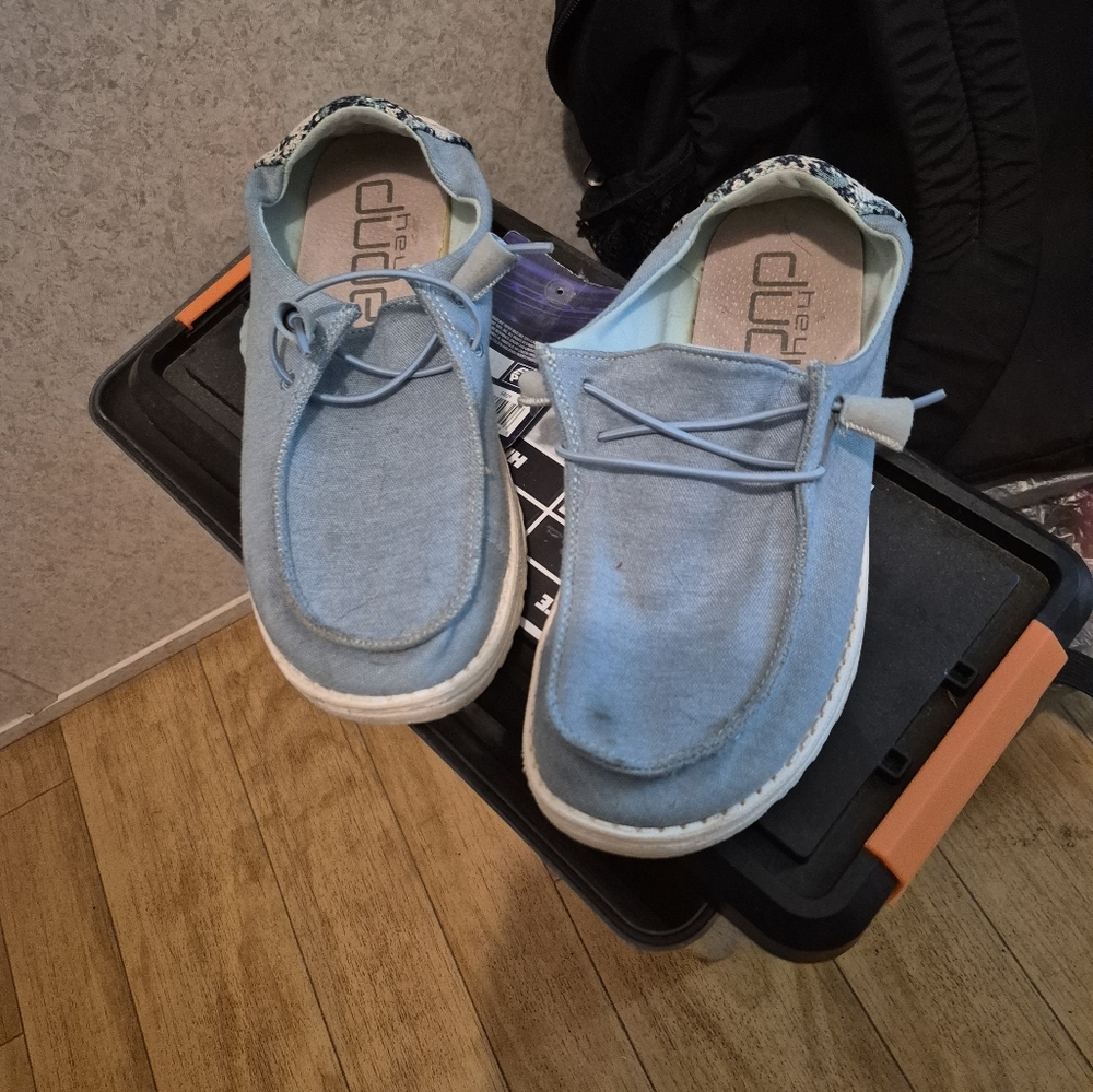 Hey Dude Womens Light Blue Moccasins